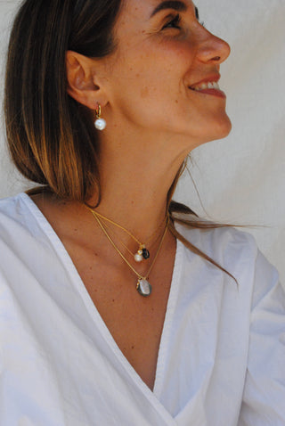 Floating Pearl - Necklace