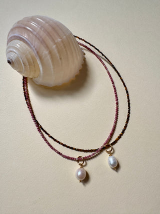 Tiny Gemstone - Necklace (various colors)