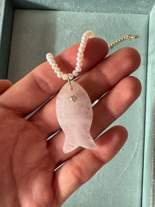 Fishy Gemstone - Necklace