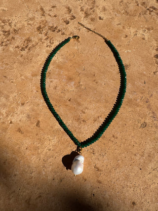 Green baroque pearl - Necklace