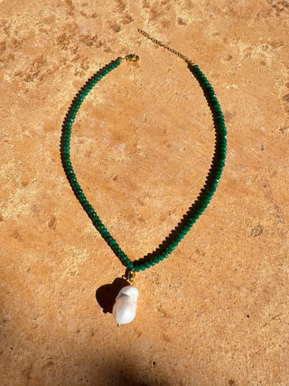 Green baroque pearl - Necklace