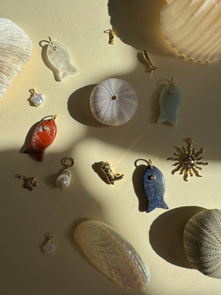Fishy Gemstone - Necklace