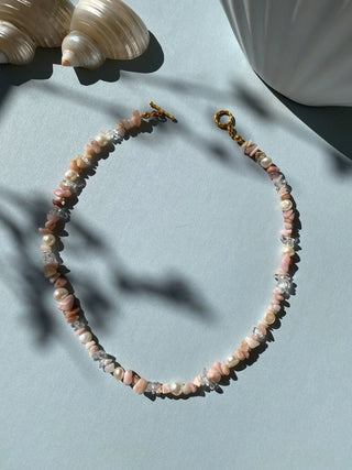 Peachy Coral - Necklace