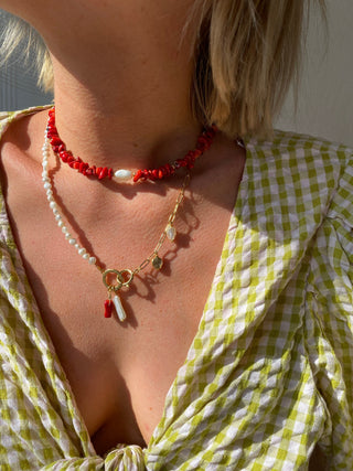 Big Pearl and Coral - Necklace